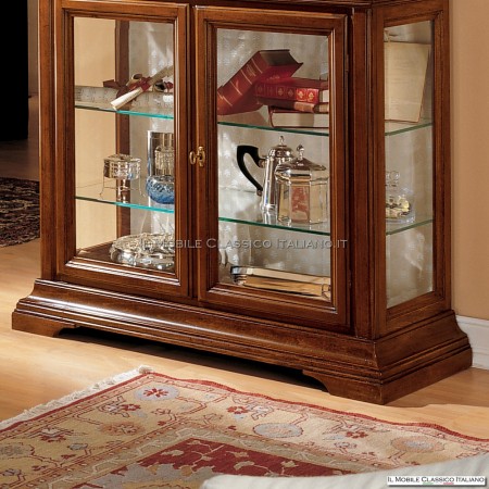 Vitrine de salon classique