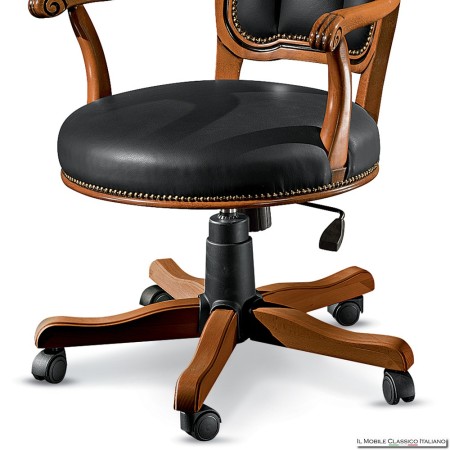 Sedia da scrivania con rotelle in pelle