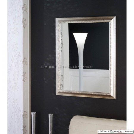 specchio con cornice argento
