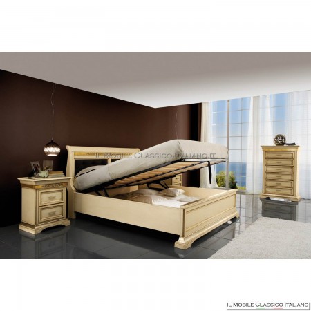 Cabinet semainier sculpté 0736