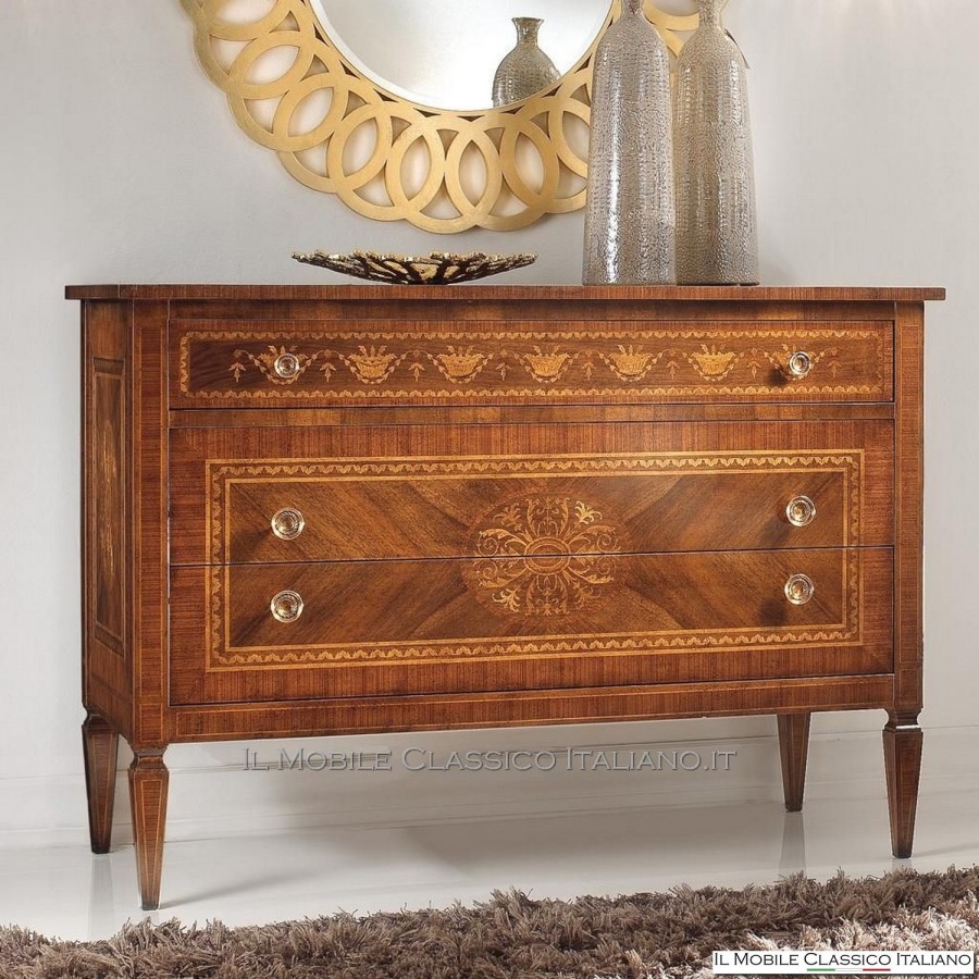 Maggiolini inlaid chest of drawers