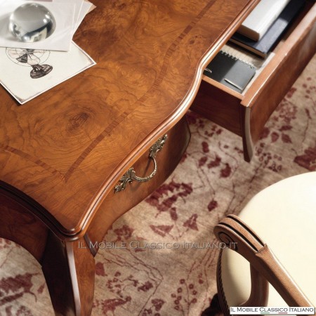 Scrivania '700 in radica di Frassino cod. 616