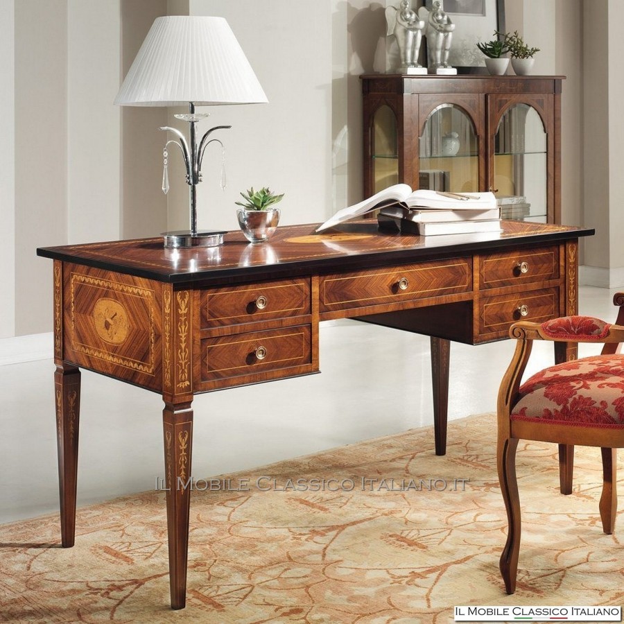 Escritorio Maggiolini en Bois de Violette con incrustaciones cod. 468