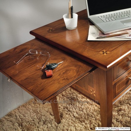 Classic desk for pc