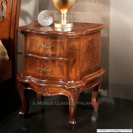 Dresser in shaped walnut