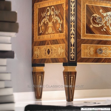 Cassettone Maggiolini "Dante"