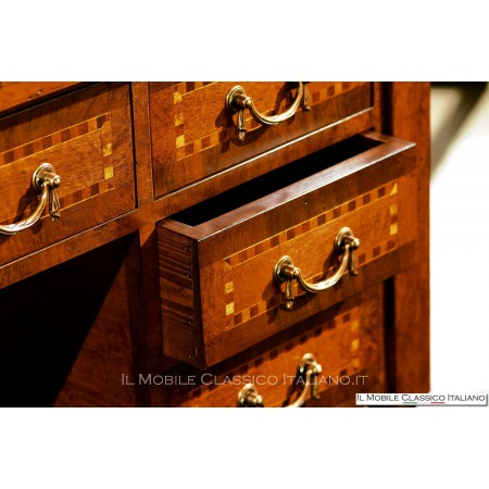 Classic inlaid desk