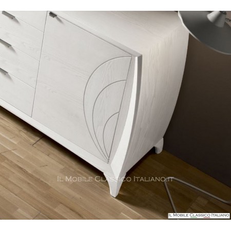 Anrichte aus weißer Esche