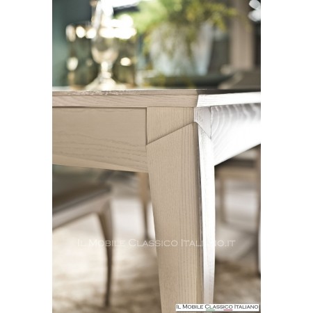 Table carrée moderne 110 x 110 extensible