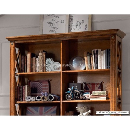 Bücherschrank mit offenen Seiten