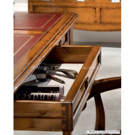 bureau avec dessus en cuir