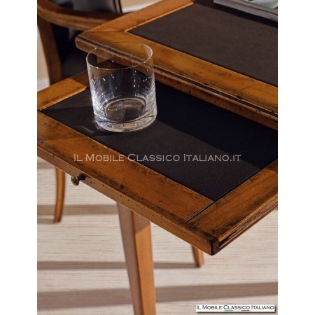 wooden desk with side teretto