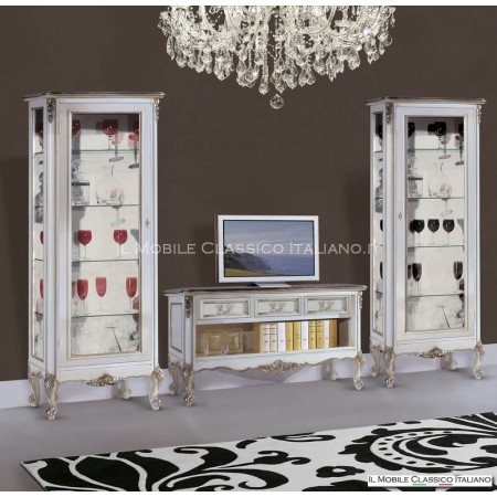 composizione vetrina e porta tv in stile provenzale