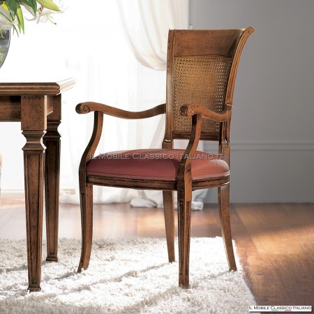 Silla con reposabrazos