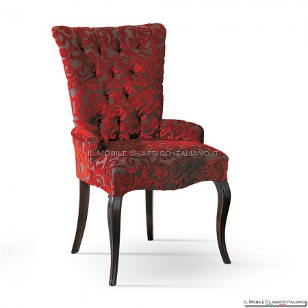 Sillón clásico tapizado