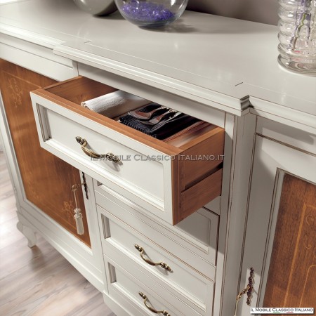 Madia bianco e legno