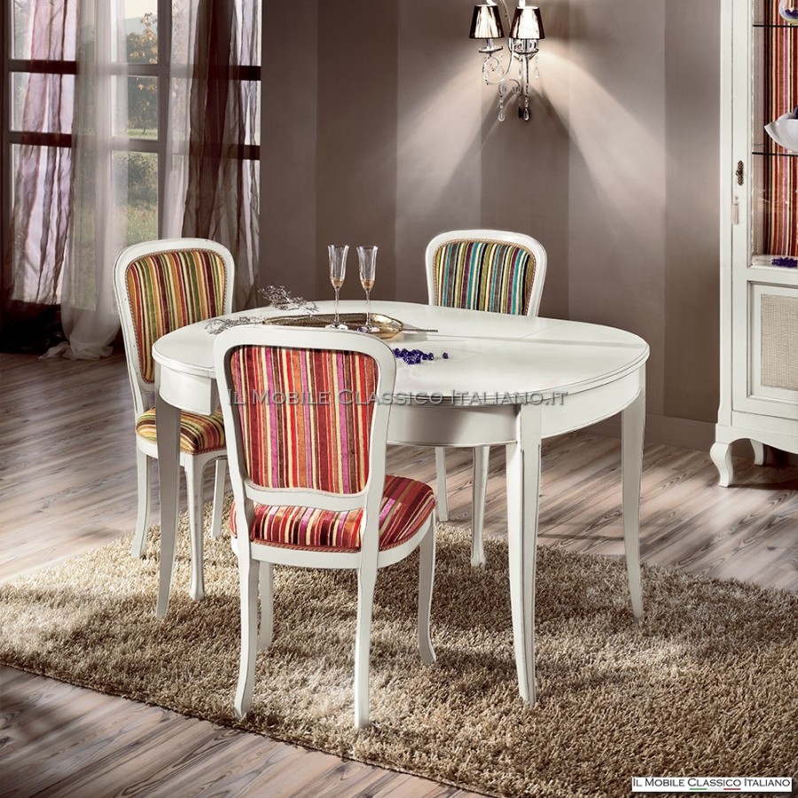 Mesa de comedor lacada en blanco