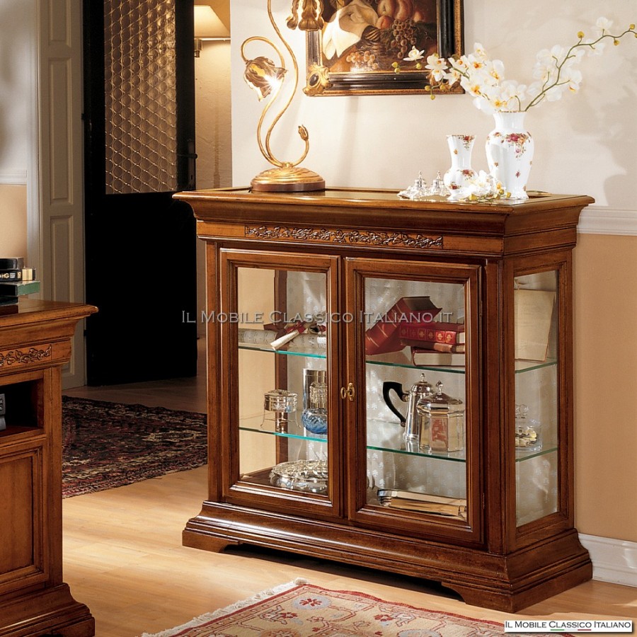 Vetrina soggiorno classica