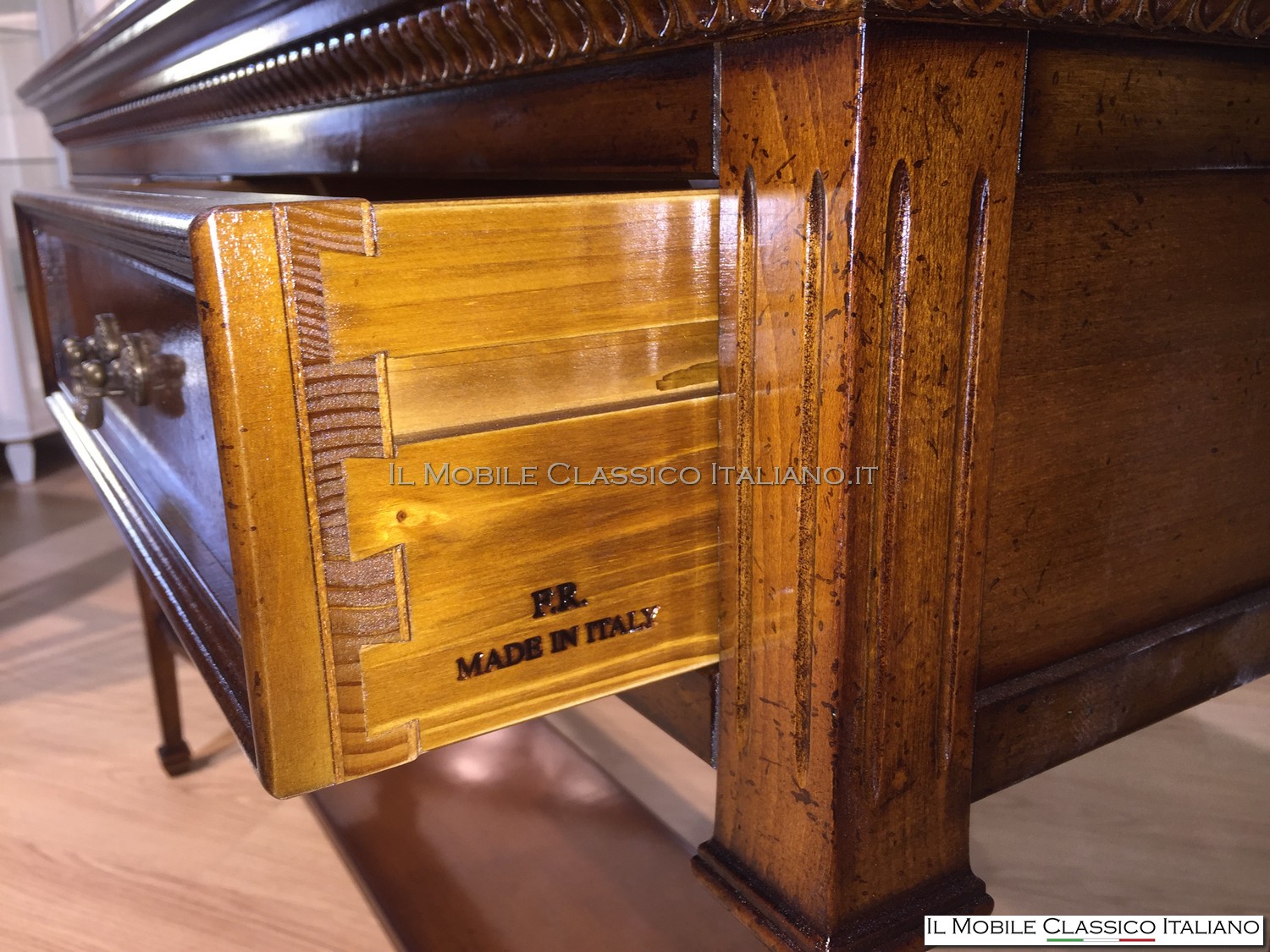 Consolle stile classico personalizzata