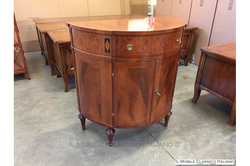 Credenza classica personalizzata