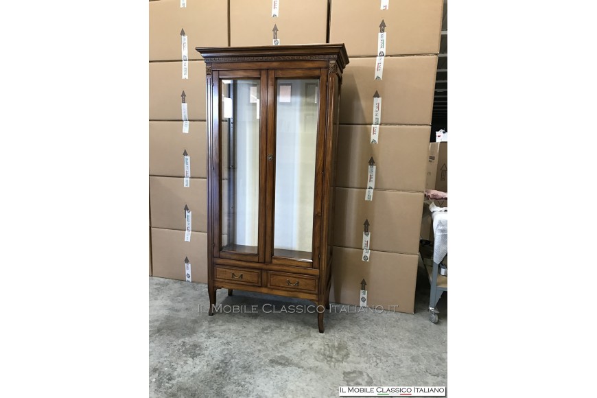 Vetrina personalizzata in legno massello