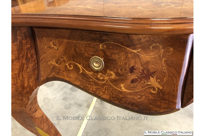 Scrivania classica elegante in legno massello personalizzata